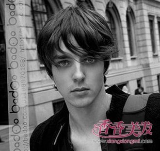 �����ʺϵĶ̷����� �е������ʺ�ʲô����