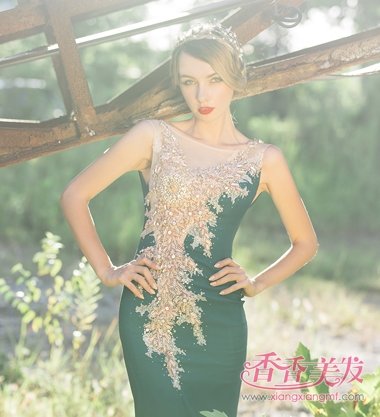 脸细长的女生适合什么新娘发型 影楼最新:长脸型的人适合哪种发型