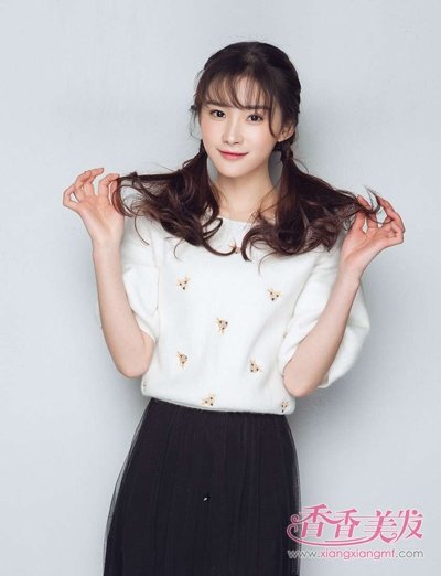 �����˼�������˫��β���з� Ů����˫��β��˭���ഺ