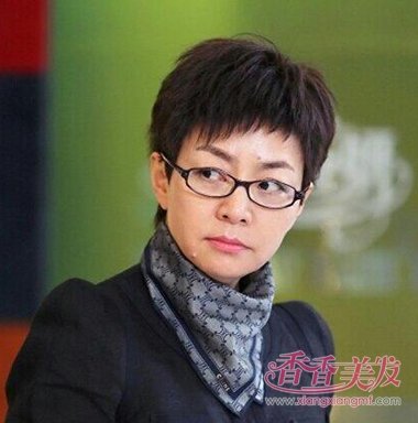 �����ж�Ů��12���ؾ������17���ִ��ؼҡ� �ε���������Ůʿ�������