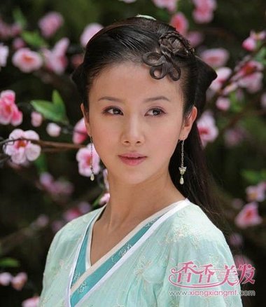 ��Ʒ������ռ��°ͺ����� ��ƷƵ������¹�װ�����̵�