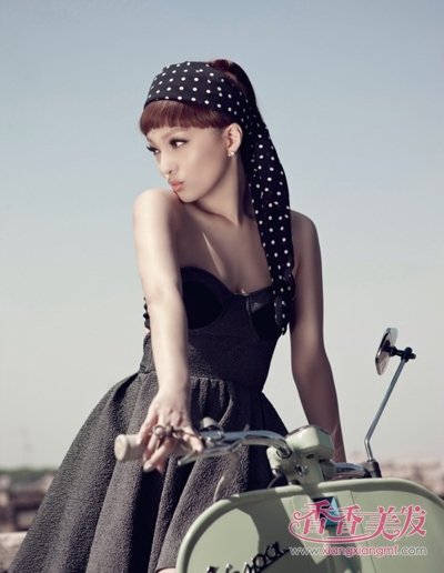 ���غ��������ĵ���������ͷ ϸ�����غ���Ů�����շ���