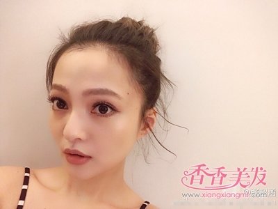 ���غ��������ĵ���������ͷ ϸ�����غ���Ů�����շ���