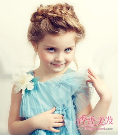 ����С����ͷ������ 2018СŮ����������������