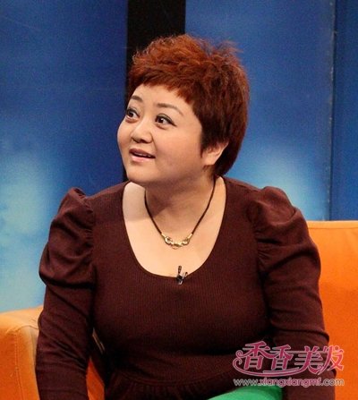 ֣���˱�ͷ����ʵ������������ ������Ů������δ����Լ��ķ���