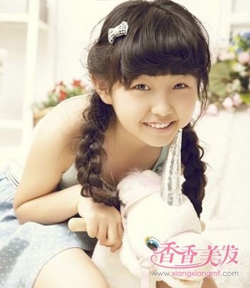 Сѧ�����ķ��� 14��СѧŮ������