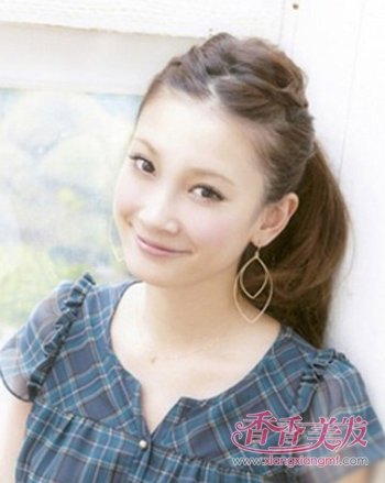 �����ӵķ���Ҳ����У԰������Ů (ѧ��)��Ů���ʺ�ʲô����ǧ���ܺ�Ӵ