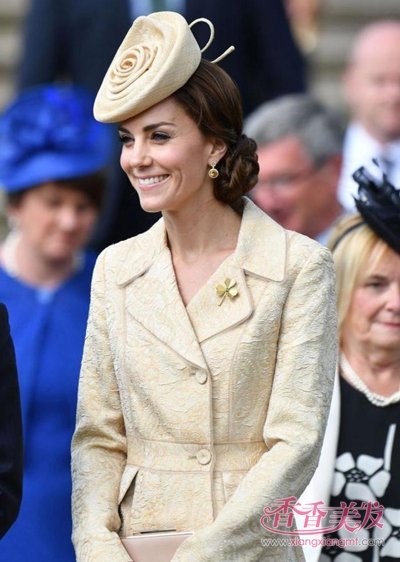 ��ò�����ʲ���Ŀ���������ϲ���� ����������������Ư������