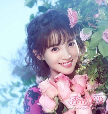 �𳿶̷�+��ɫ���±�����ʰ��ʱ���� �𳿶̷������ഺ����