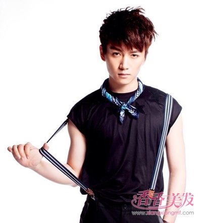 �������̷����ɫ��װ��ʱ�� ����˧���̷������ղ�