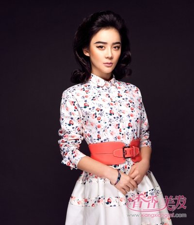 Ԭɺɺ˫����ͷ����������Ů ԬɺɺƯ������Խ��ԽŮ��