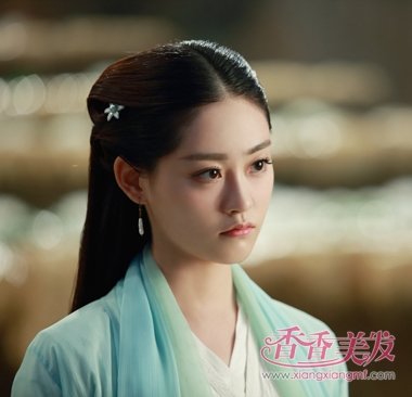 ����������ʮ���һ�����Ů��Ʈ�ݼ�Լ��װ��������ʮ��