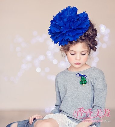 �������СŮ����ͷ�� ʱ��������ô��СŮ����ͷ��