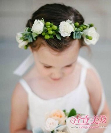 �������СŮ����ͷ�� ʱ��������ô��СŮ����ͷ��