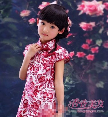 �������СŮ����ͷ�� ʱ��������ô��СŮ����ͷ��