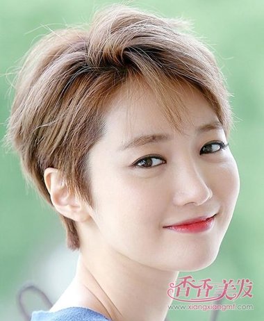 ˧���ĳ��̷��� Ů�����̷�˧������