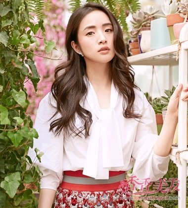 �����������ˣ� ������Բ���г���������������Ů