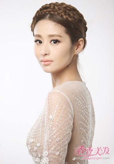 ����ӱ�������ĳ�ֱ�������� ӱ������ʾ������Ů�񳤷�����