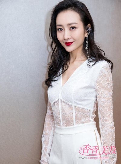 ��Ÿ�ڷ����¸����Ը� ��Ÿʾ��Ů�����ʷ���