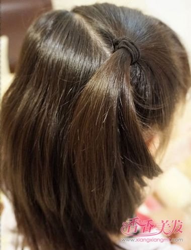 �ɰ�����ͷ����ô�� �ɰ�Ů��ͷ����ôŪ