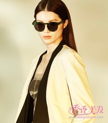 �����ǹ���ҫDior�߶����� ��ģ�����зַ��;�չ���ʷ���