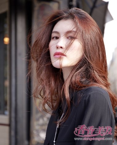 �����ǹ���ҫDior�߶����� ��ģ�����зַ��;�չ���ʷ���