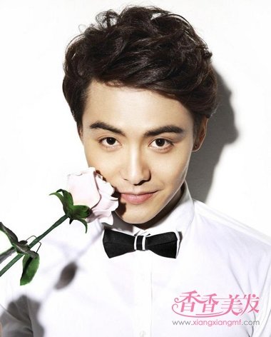 《放开我北鼻》马天宇演绎帅萌“北鼻” 马天宇男生烫发发型呆萌帅气