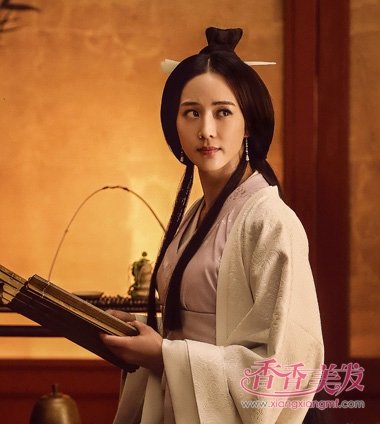 ����ʦ���ˡ�6��1�ջֺ뿪�� ����������������Ů�ӻ�����װ����