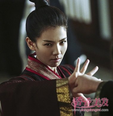 ����ʦ���ˡ�6��1�ջֺ뿪�� ����������������Ů�ӻ�����װ����