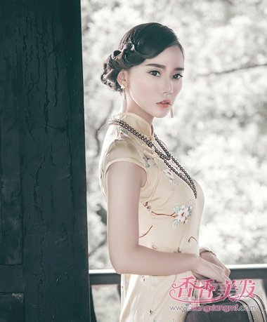 �����̳������ʵķ��� Ů��б���г��������̷�����