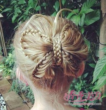 ��ͯ���������ӷ��͹��� Ůͯ����ӵĺ�������