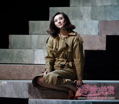 �г�������ü�������Ͷ��� ��¶�г�������Ƥ��Ů��