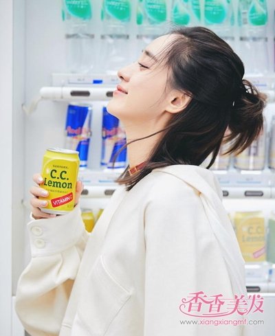 ������Ů��������ͷ�ഺ���� ����ʾ�����������ж̷�����