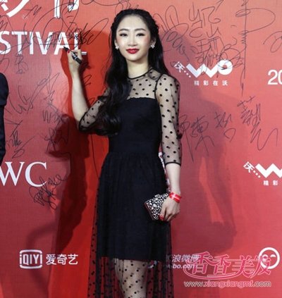 ���ǳ������ﲻͬ��� ���Ǹ�������������Ů�������л�