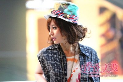 ʩʫ��β���ľ�����Ů�� ʩʫʾ��С���·���