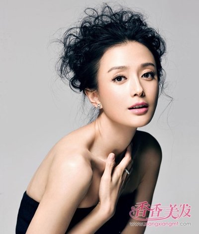 ������Ů�񵽰���Ů����᰾Ϳ����̷� ������ʷ��ʹ�����Ů�����