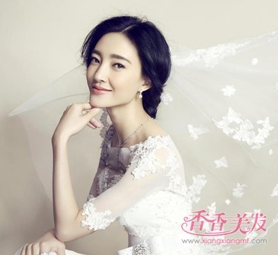 ����������+��ɴ���ɻ� ������ʾ��Ů�񷶳�������