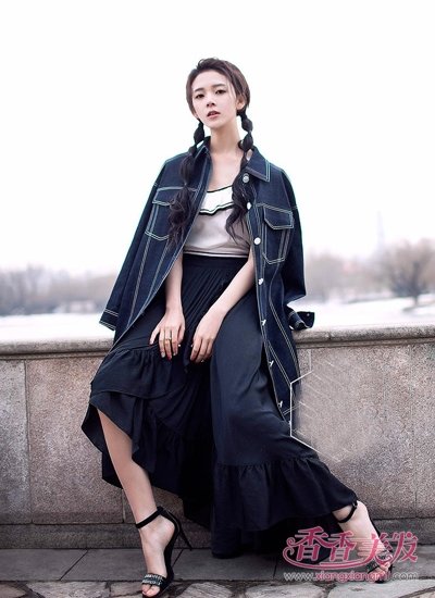 ����˫��βڹ������У�� ������Ů�緢��������Ȼ