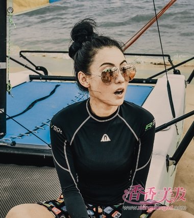 �Ű�֥��˫��β������У԰Ů�� �Ű�֥����ʱ�����������ػ�18��