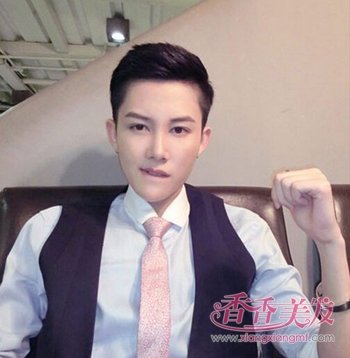 ����ѧ�����е���������ķ��Ϳ������ر����ˬ