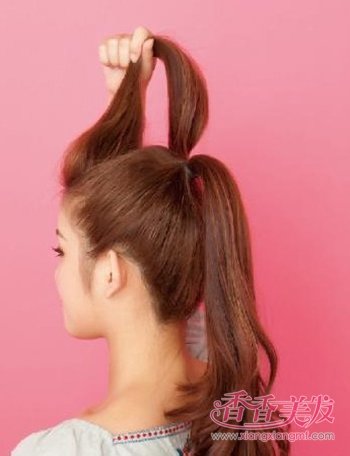 ����Ūͷ����ȥ�и��Ĺĵ�С�� ��ôŪ����ʹͷ�����ĹĹĵ�