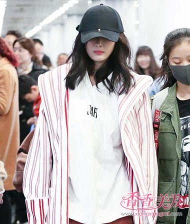 �������˺�style���ͷ���ʱ��Ȧ ����������Է�����in