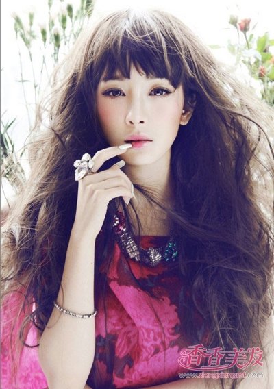 ���ݹŷ��Ƭ��������ľ�� ���ݵ���ͷ�λ�Ψ��