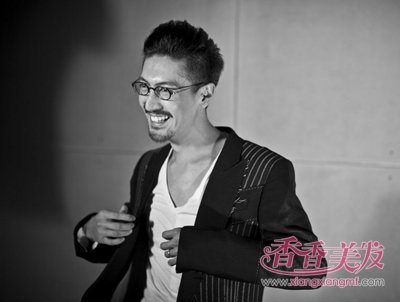 ��³һ�̷�����ů�б�ɫ ��³һ���������̷�����