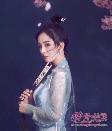 �����ϡ�ʱ�а�ɯ��5�·��� �������������һ����λ�����ͷ����