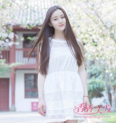 �����Լ��ڼҼ��뷢β Ů���������뷢�ÿ�