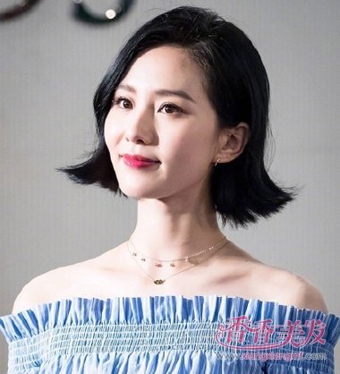 ��ʫʫ���º�ɫ���̷�����һƬ ��ʫʫ��ɫ���ͽ���