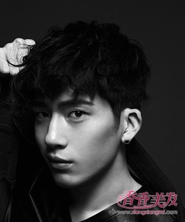 ����Ȼ������Ʒ�÷���Ҳ�ܳ� ����Ȼ����������ɫ�̷����ͺ���Ʒ