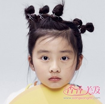 С���ӵ�ͷ���ܶ���ô����ȥ���� Ů��������ͷ����������ͻ���ˬ�ܶ�