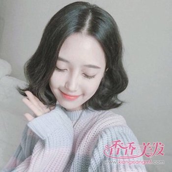 ƻ����Ů��С���˶̷�����ͼƬ б��С���˷���ͼƬ